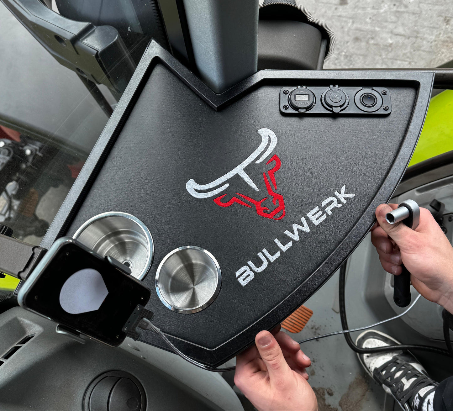 Bulldesk Edge Claas 500 Serie 2013-